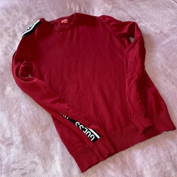 Burgundy Guess Sweater - Picture 1 of 3
